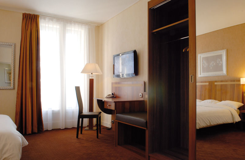 Hotel The Originals Du Grand Monarque Nantes Gare المظهر الخارجي الصورة